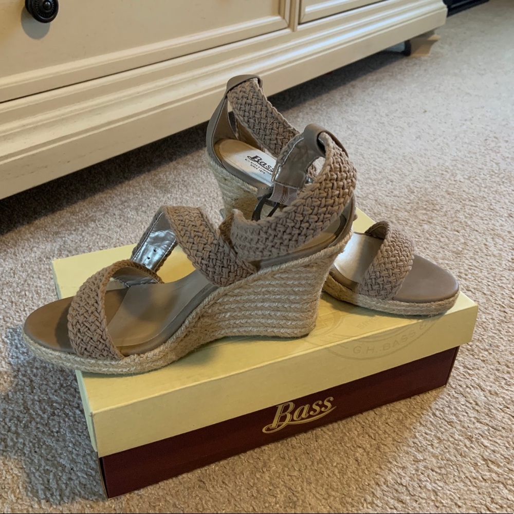 Bass wedges